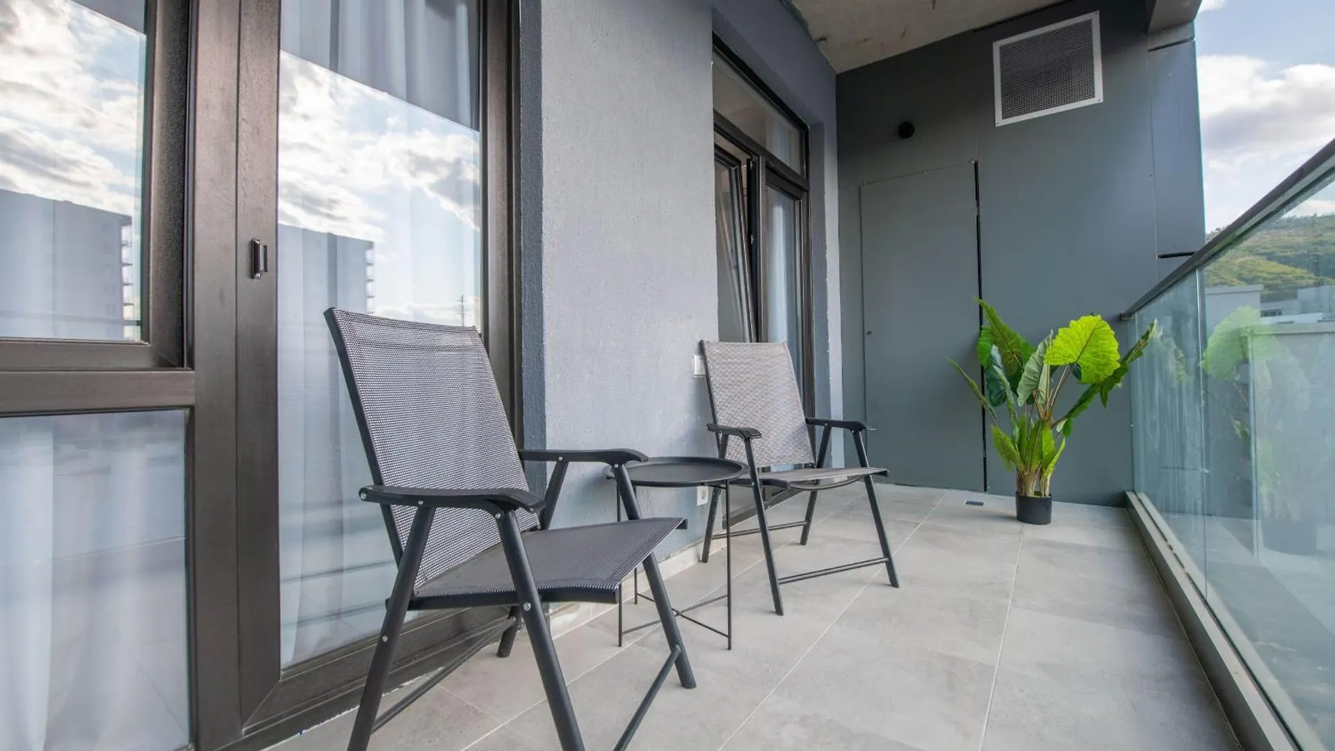 Work And Family-Friendly Apartment Tbilisi